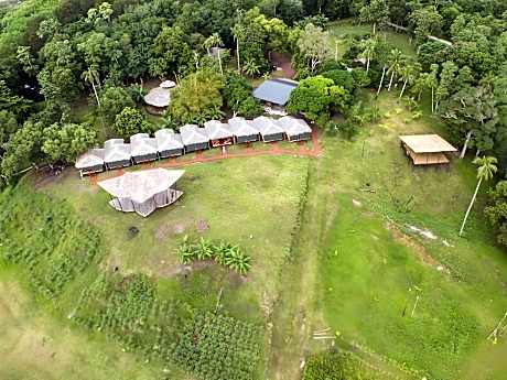 9 Huts on a Hill