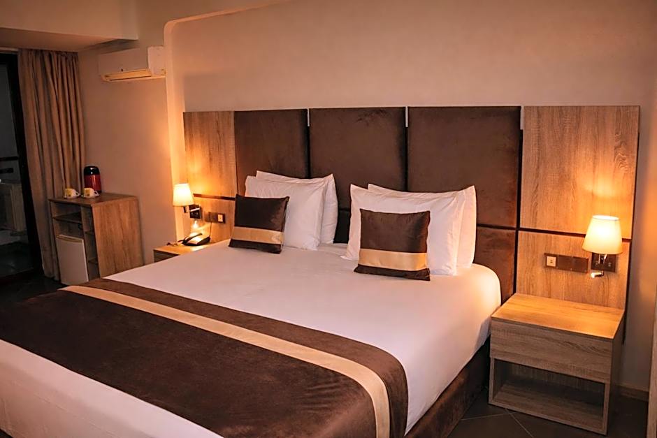 Anezi Tower Hotel