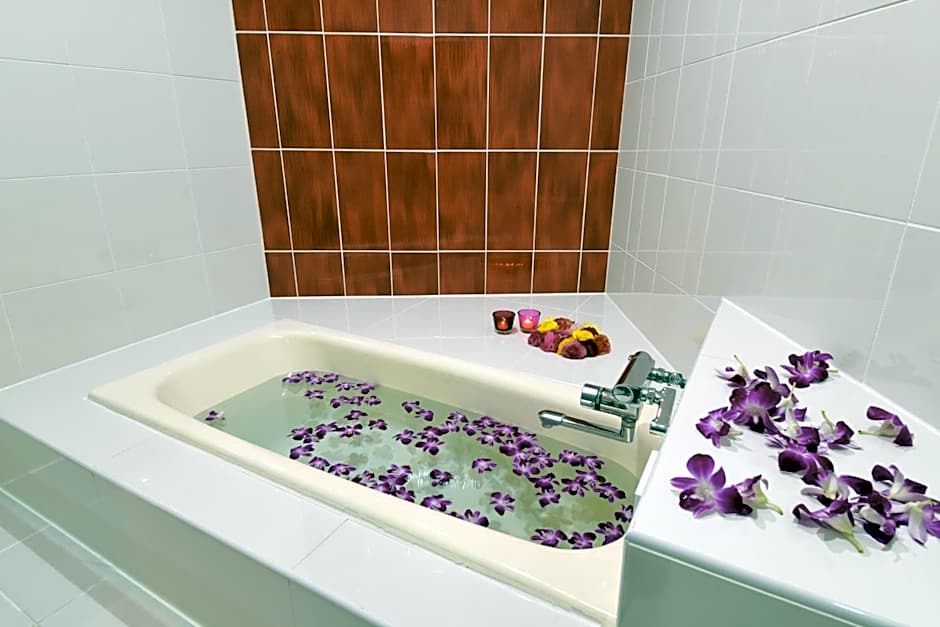 Restay Koakuma (Adult Only)