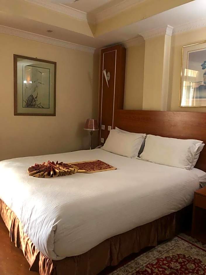 Emmad Furnished Hotel