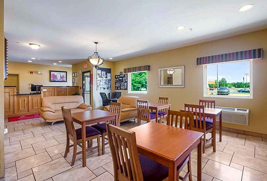 Econo Lodge Inn & Suites Rockmart