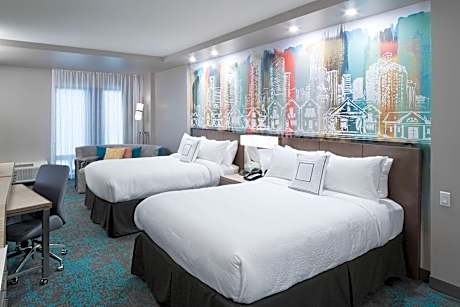 Suite, 2 Queen, Sofa bed