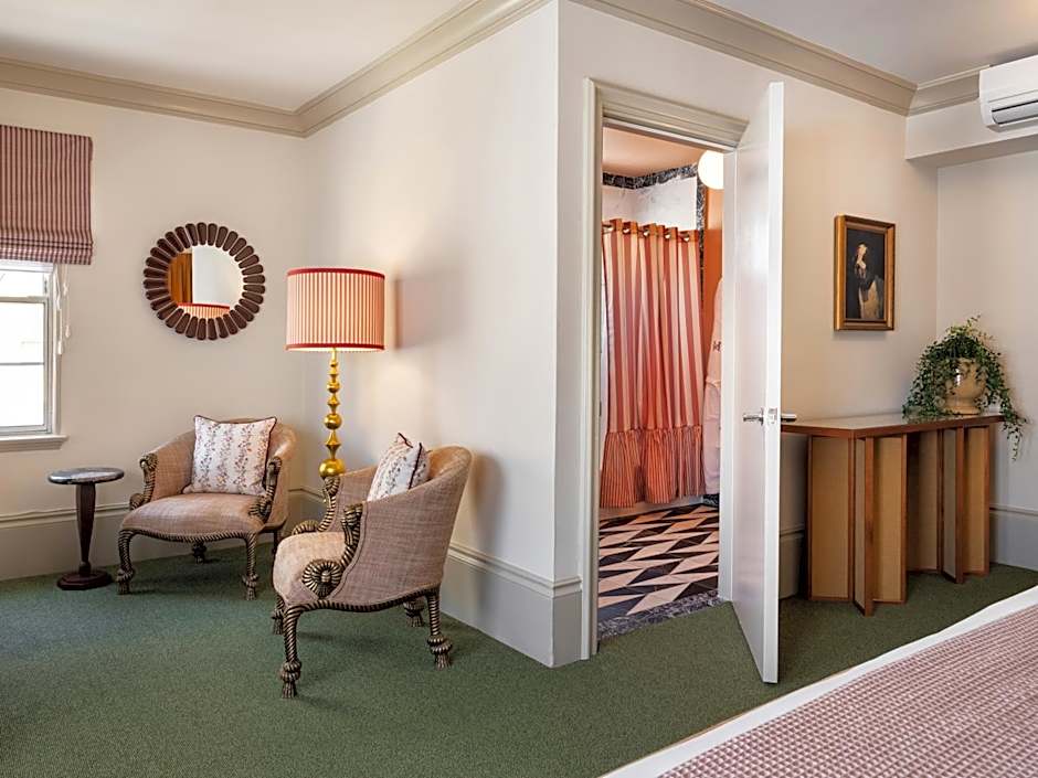 The Hotel Lili