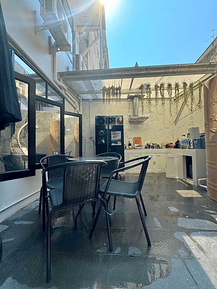 First Villa Life Hostel