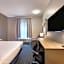 Days Inn by Wyndham Thunder Bay North
