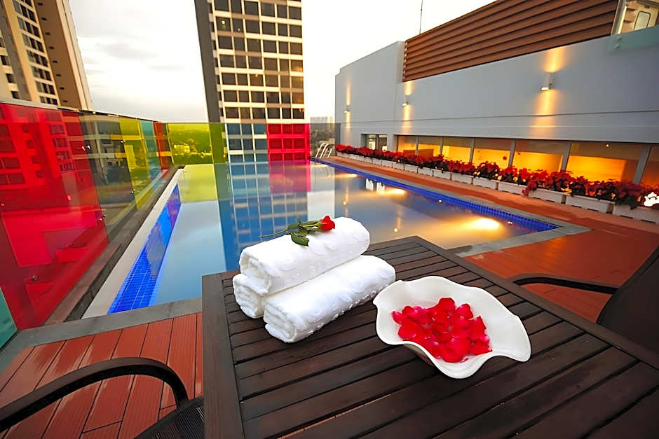 AURORA WESTERN VILLAGE