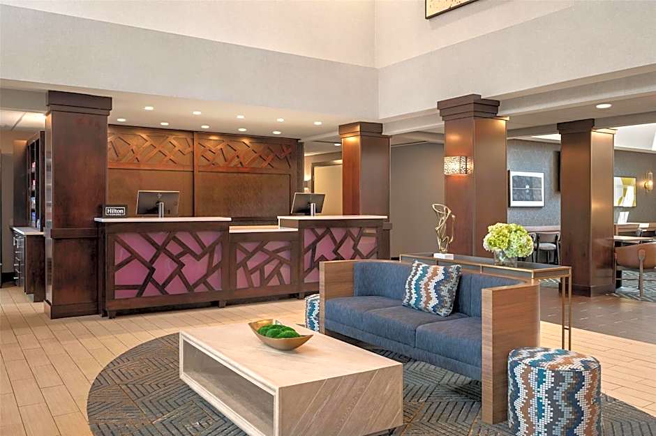 Homewood Suites By Hilton Columbus Polaris