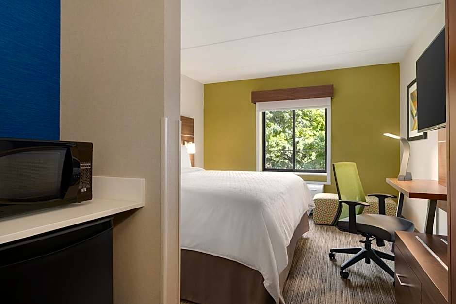 Holiday Inn Express Plattsburgh By IHG