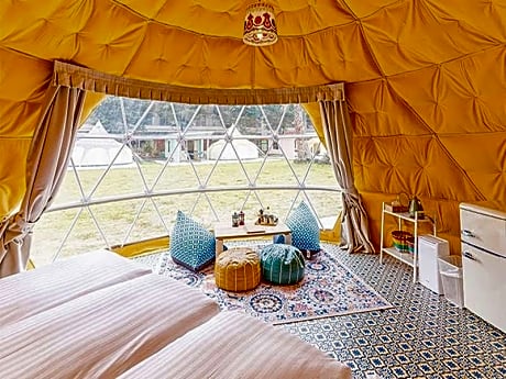 Dome Tent with 4 Single Beds
