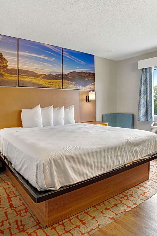 Days Inn by Wyndham Omaha NE