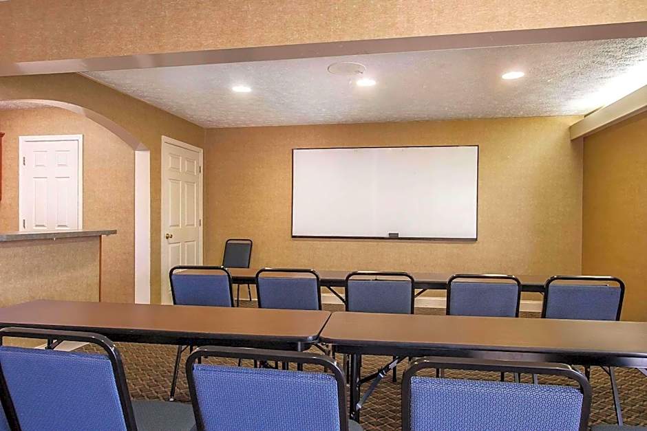 Quality Inn & Suites Covington