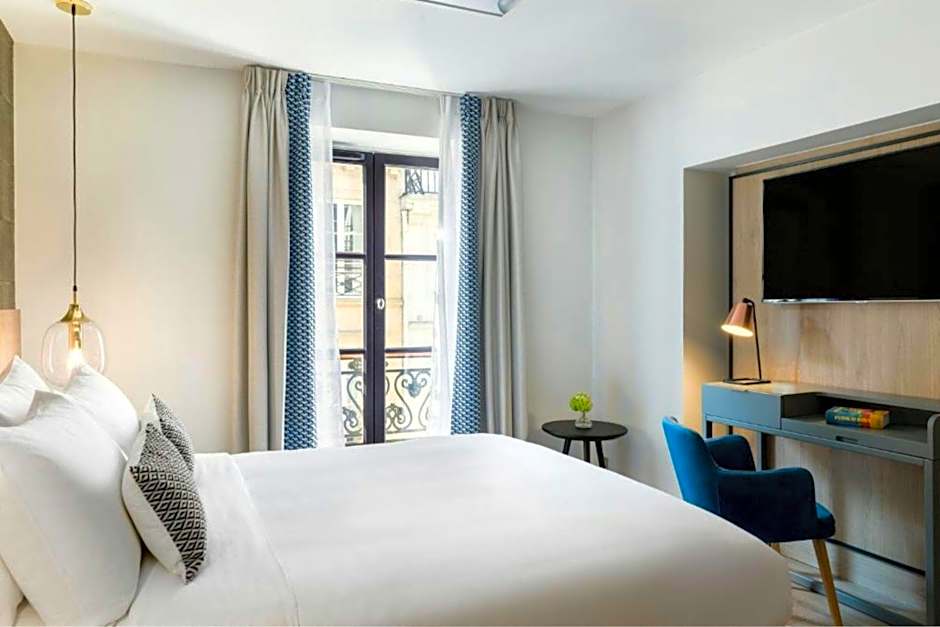 Renaissance by Marriott Paris Vendome Hotel