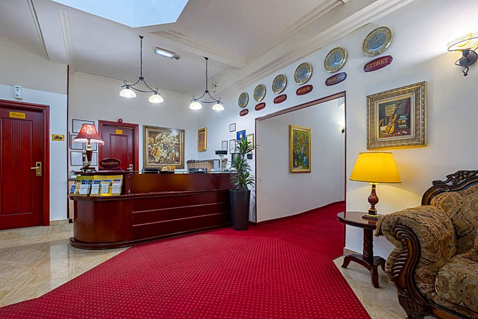 Garni Hotel Planeta Inn