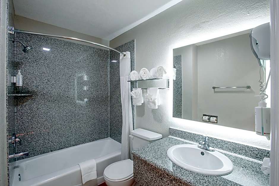 ELEV8 HOTEL LOS ANGLES, LAXA