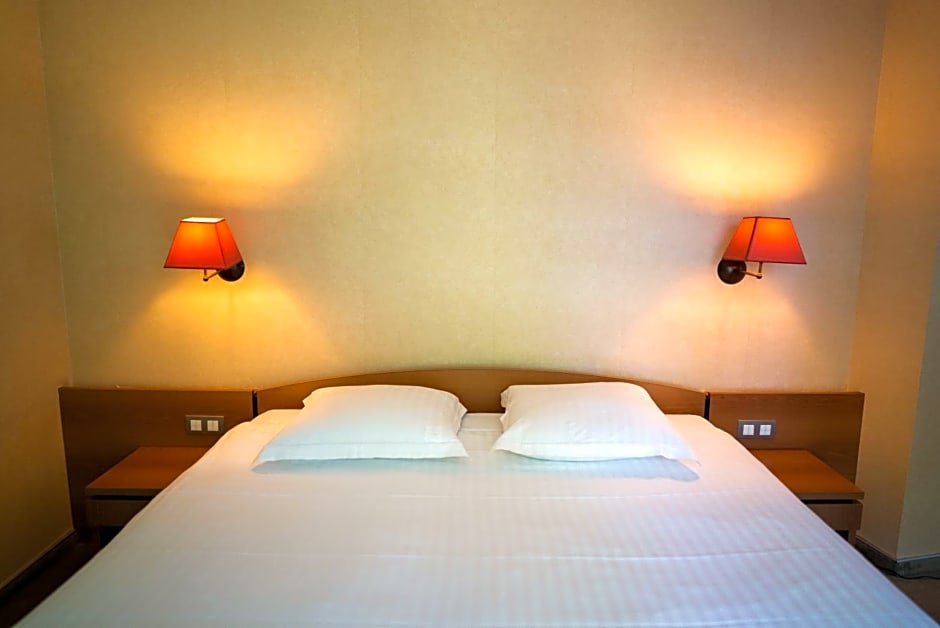 Hotel Iris