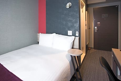 Single Room - Smoking