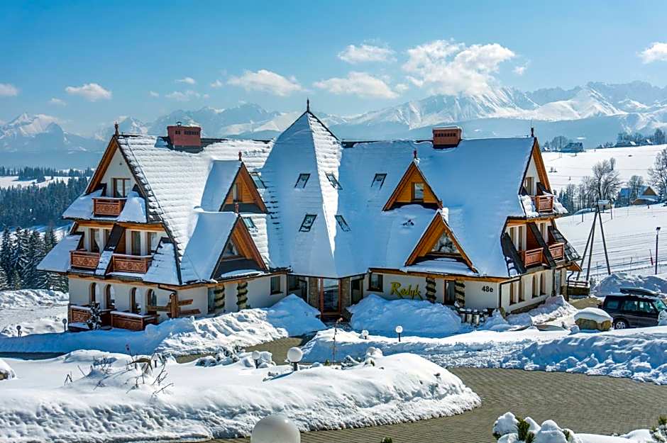 Hotel REDYK Ski&Relax - narty i widok na góry na wyciągnięcie ręki