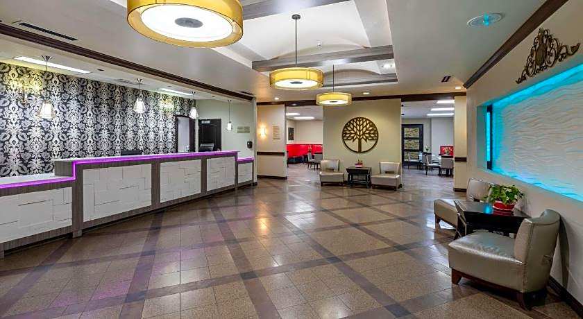 Hawthorn Suites By Wyndham Lubbock