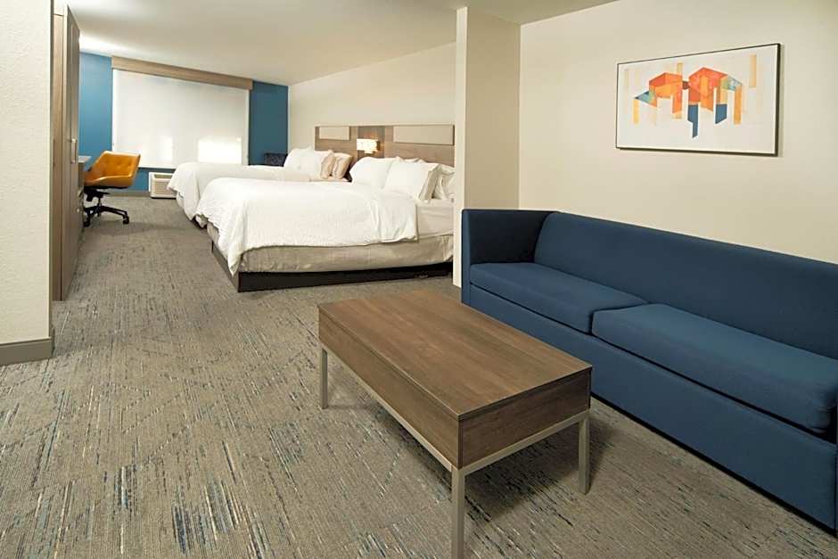 Holiday Inn Express Hotel & Suites St Charles By IHG