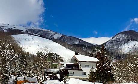 Hakuba Landmark Happo Lodge