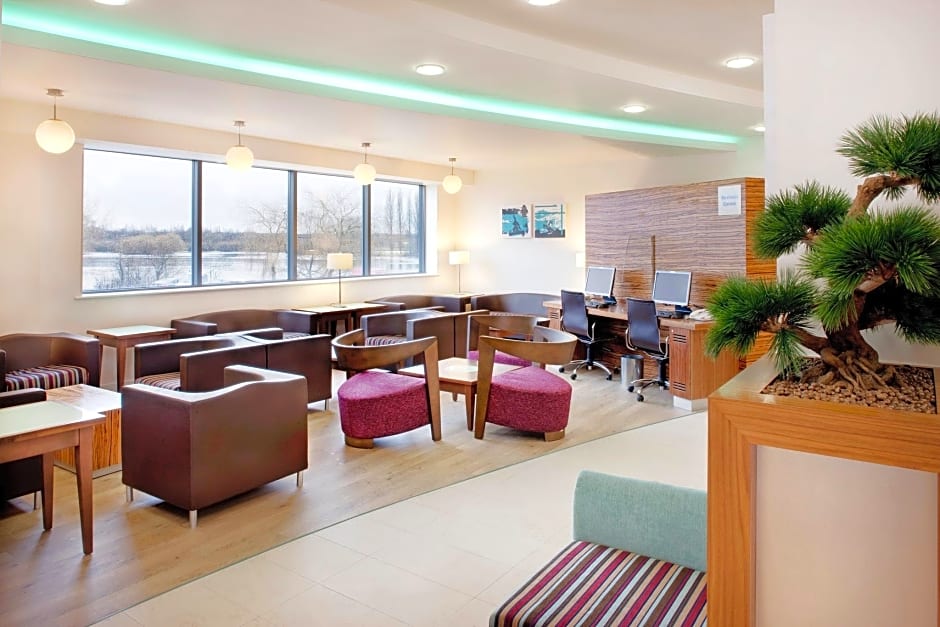 Holiday Inn Express Tamworth By IHG