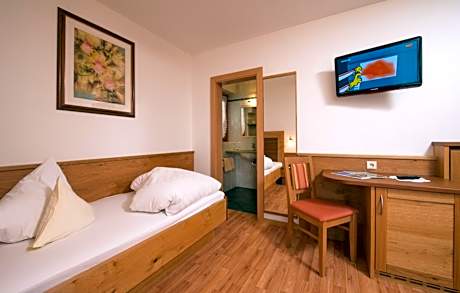 Comfort Single Room with Balcony