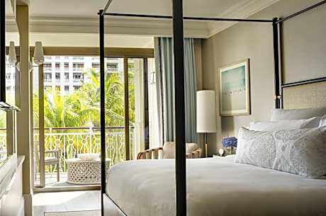 Garden View King Bed