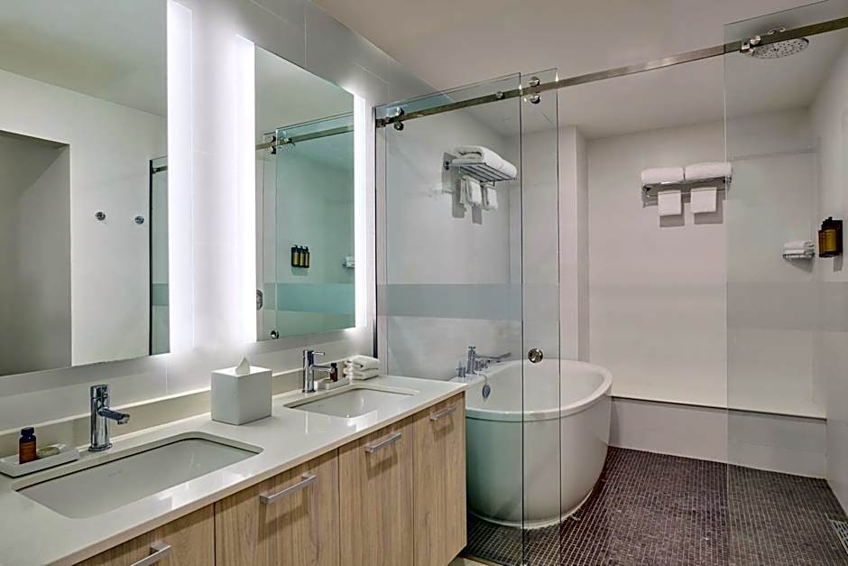 Casa Costera, Isla Verde, Apartments by Marriott Bonvoy