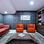 Econo Express Hotel