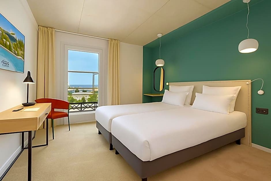 Golden Tulip Hotel & Rooftop Martigues Provence