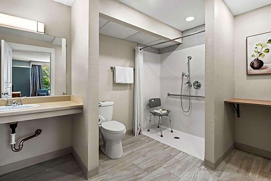 Days Inn by Wyndham Dubuque