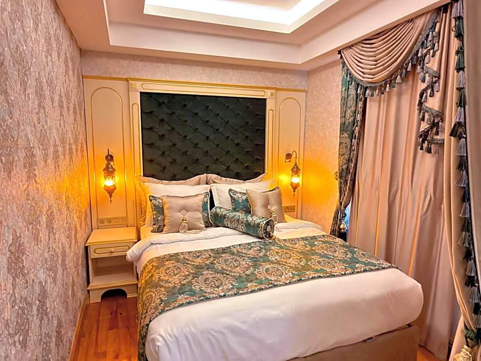 Photo 1 of 9 of Junior Suite