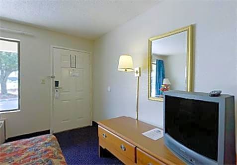 Americas Best Value Inn & Suites in Murfreesboro