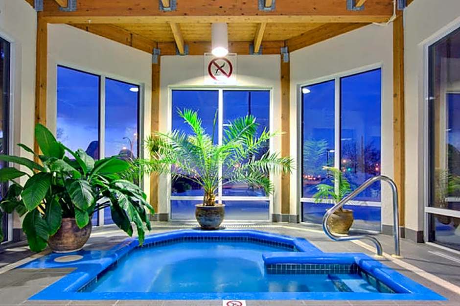 Holiday Inn Montreal Longueuil By IHG