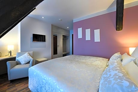 Standard Double Room with French Bed
