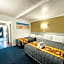 Mid Valley Motel