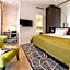 Holiday Inn Dresden - Am Zwinger By IHG