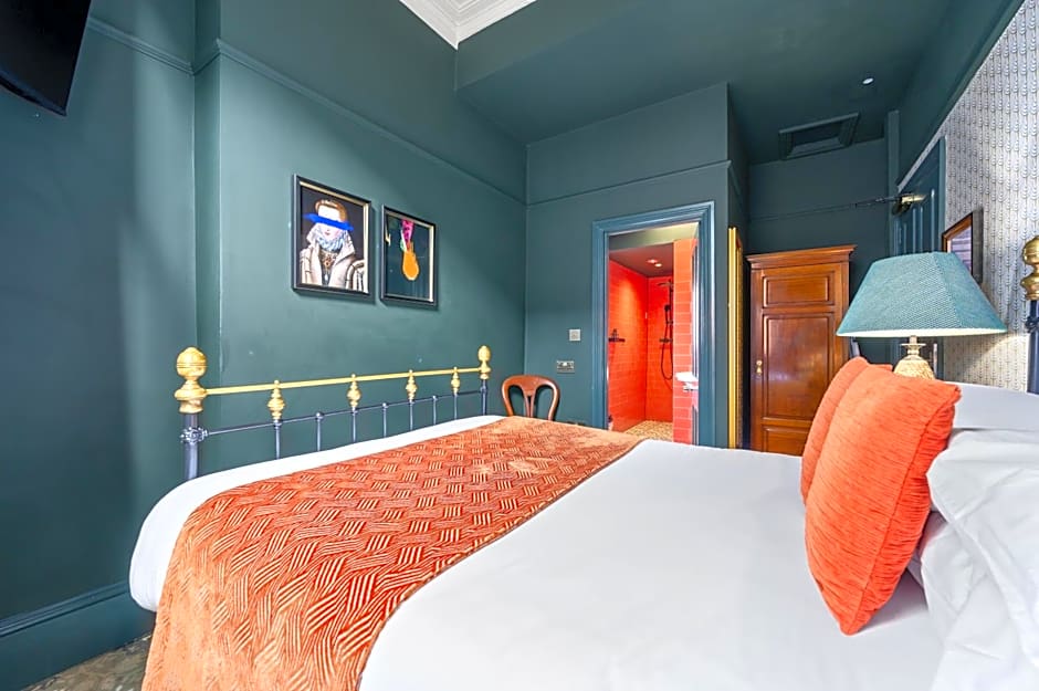 Clementine's Guest House