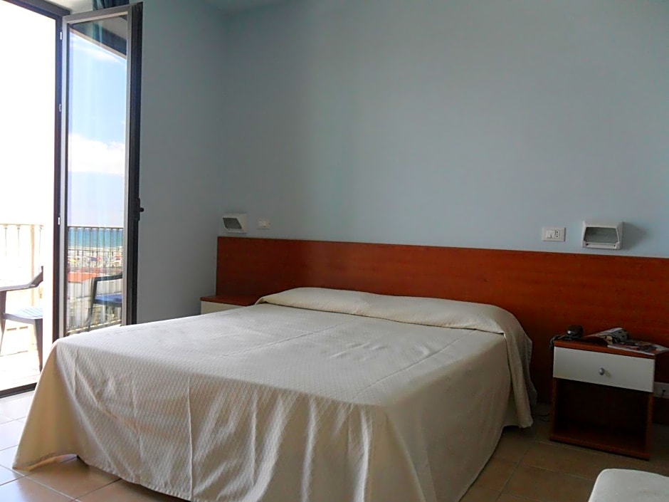 Hotel Sole E Mare