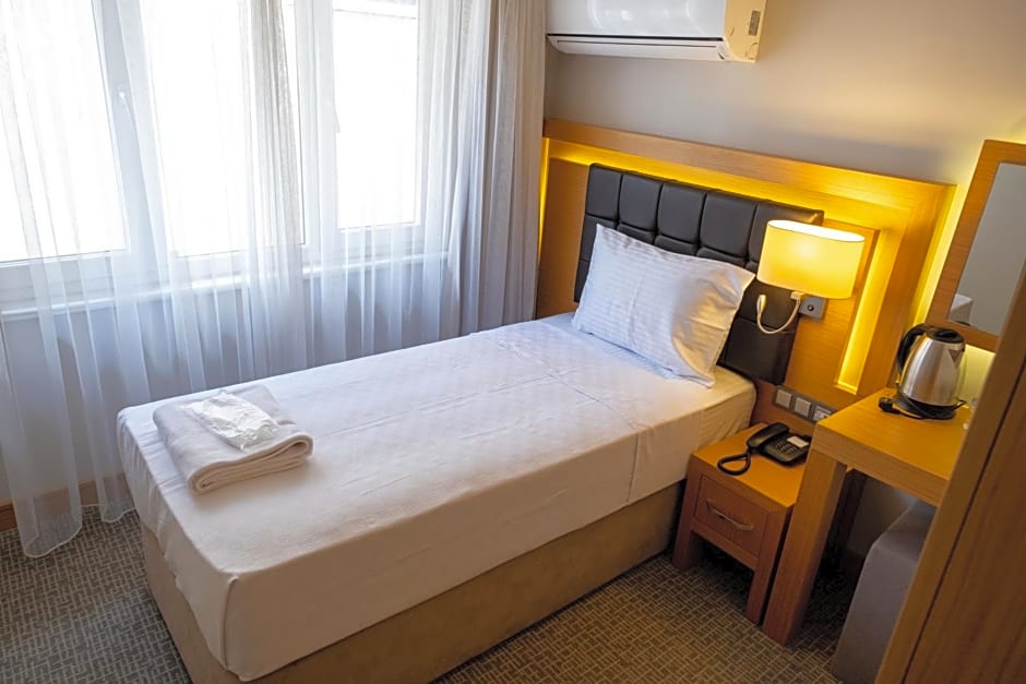 LOTUSPARK HOTEL