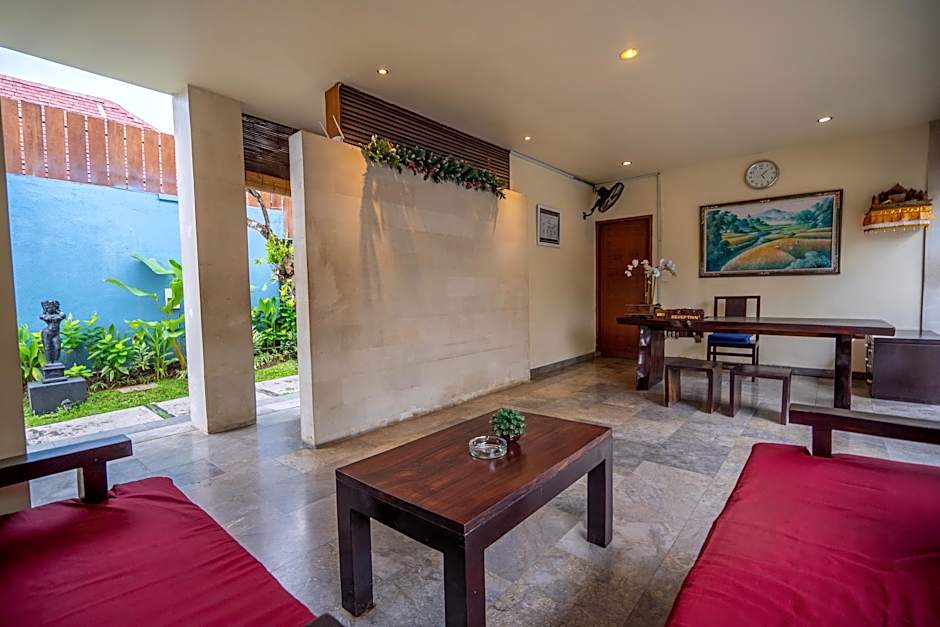The Khayangan Dreams Villa Umalas