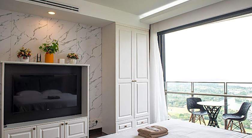 Stay @ Almas Puteri Harbour