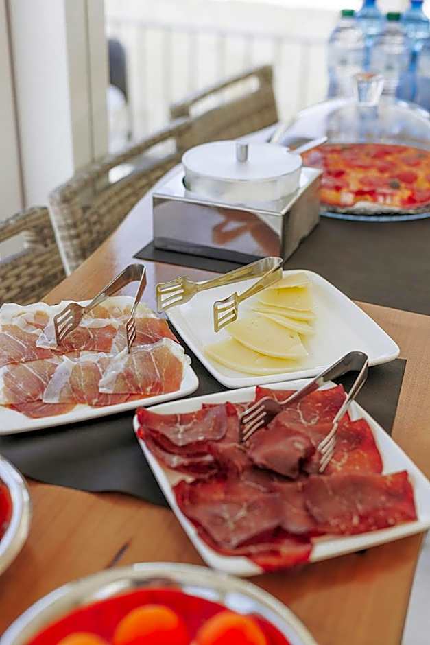 APULIA BLUE APARTEMENTS & B&B