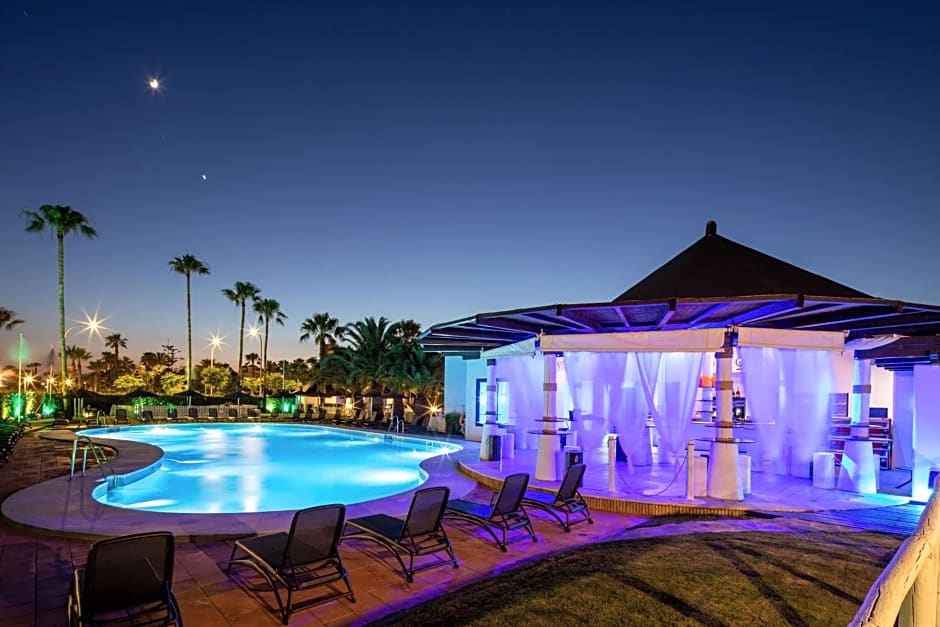 DoubleTree by Hilton Islantilla Beach Golf Resort