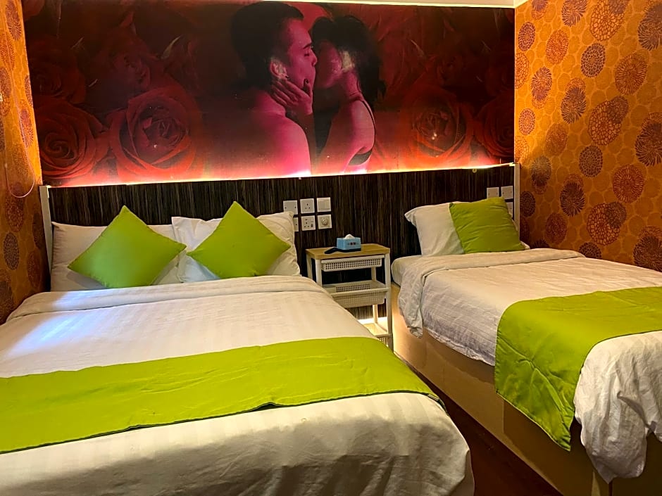 Whole Sunshine International Guesthouse