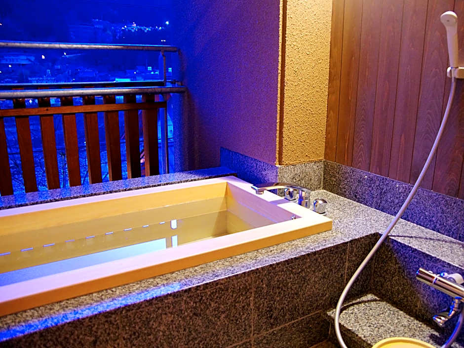 Gero Onsen Yukyunohana