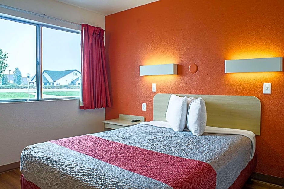 Motel 6-Kalispell, MT