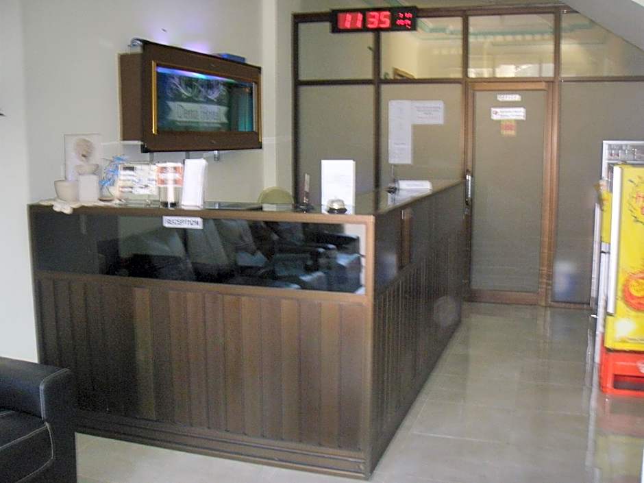 Dena Hotel