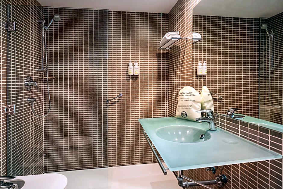 B&B HOTEL Vitoria General Álava