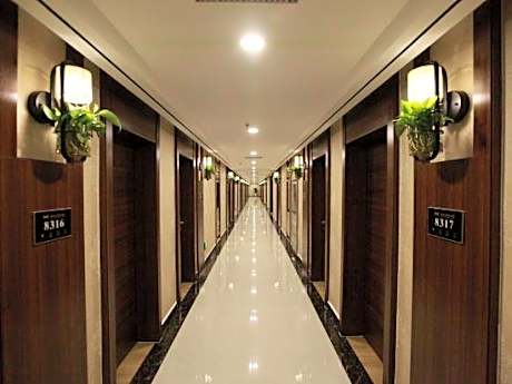 Xinshikong Business Hotel
